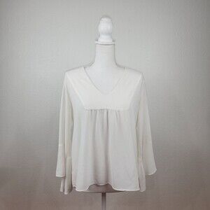 VERONICA M. White V neck Blouse Size XS